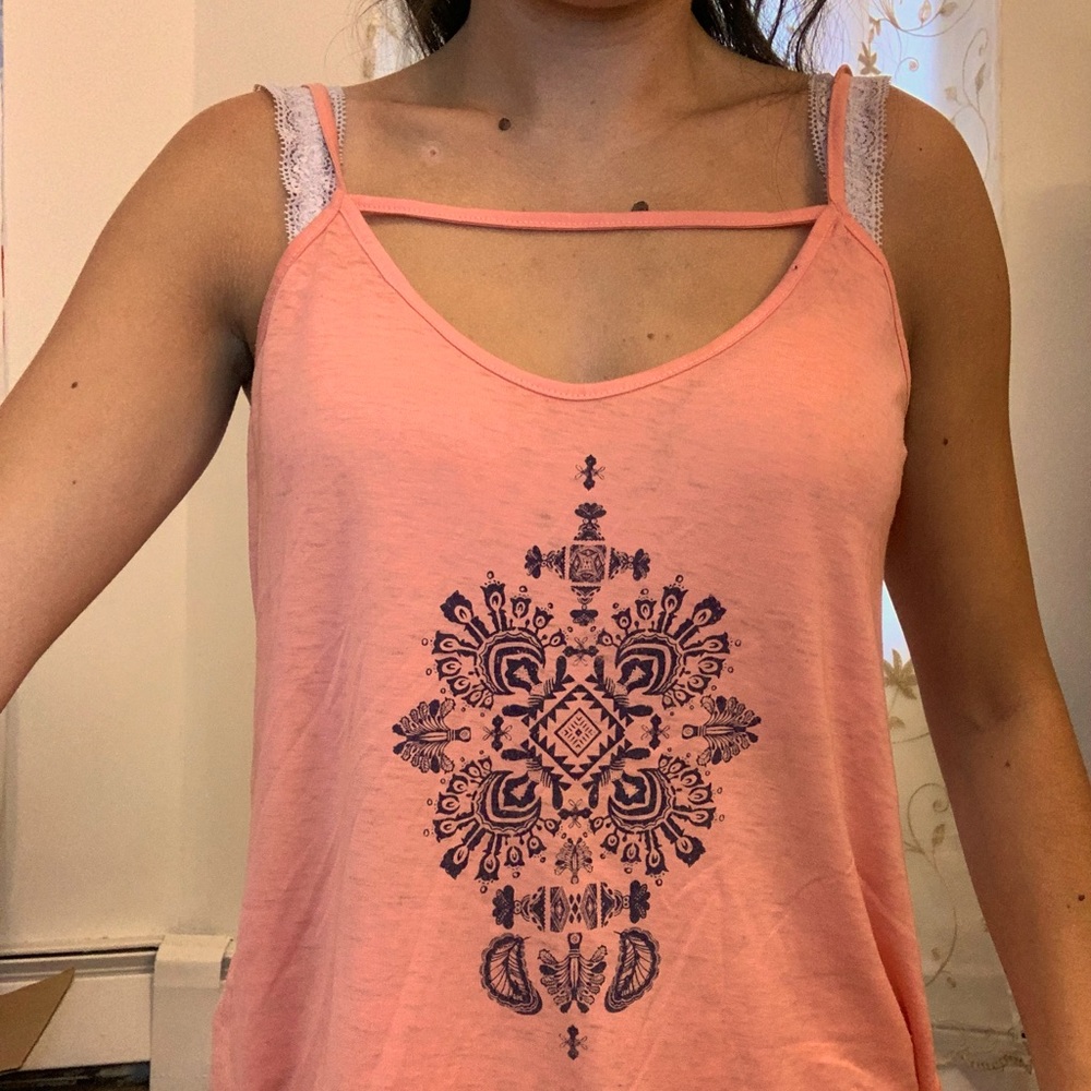 Light orange Roxy shirt